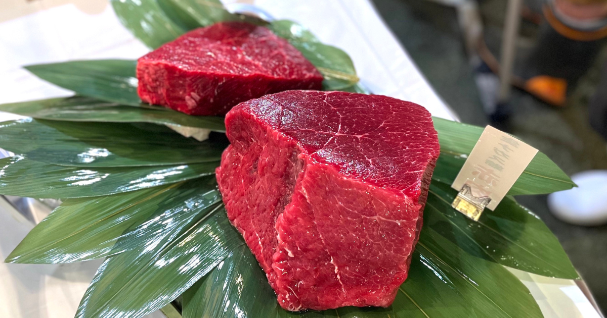 クジラって身体にイイ！赤肉には「バレニン」、脂肪には「オメガ3」