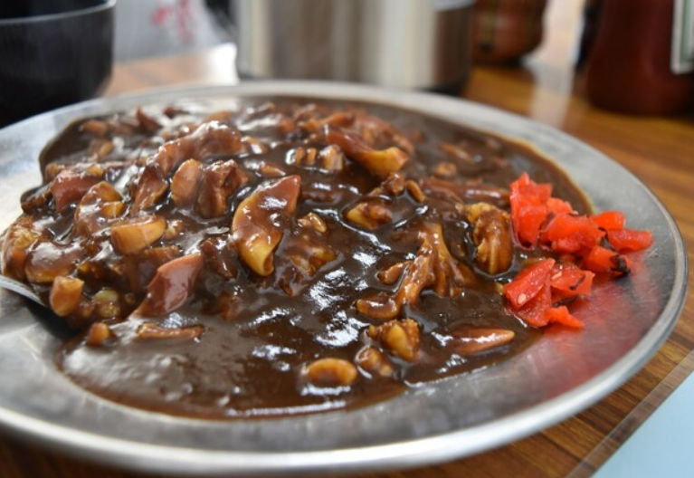 マルトマ食堂【11/28～期間限定で鯨料理も提供中！】