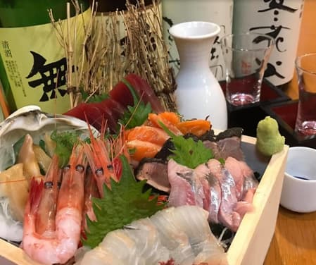 苫小牧新鮮魚市場【期間限定で鯨料理も提供中！完売次第終了】