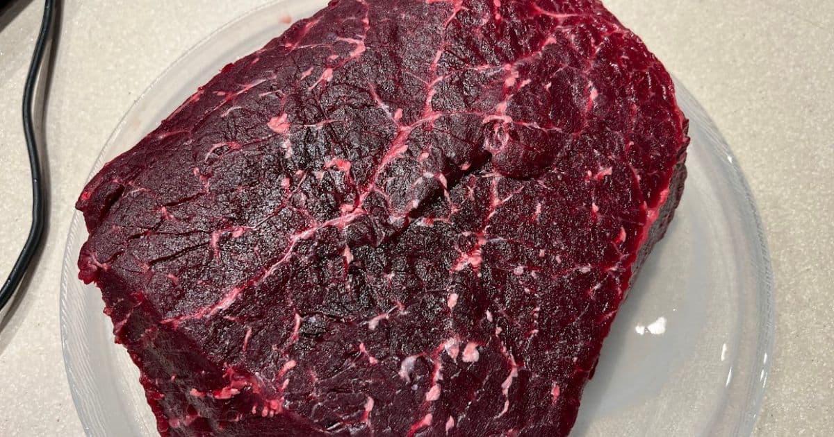 マリンビタミンとは何？効果を徹底解説！鯨肉に含まれる海の栄養が注目される理由も